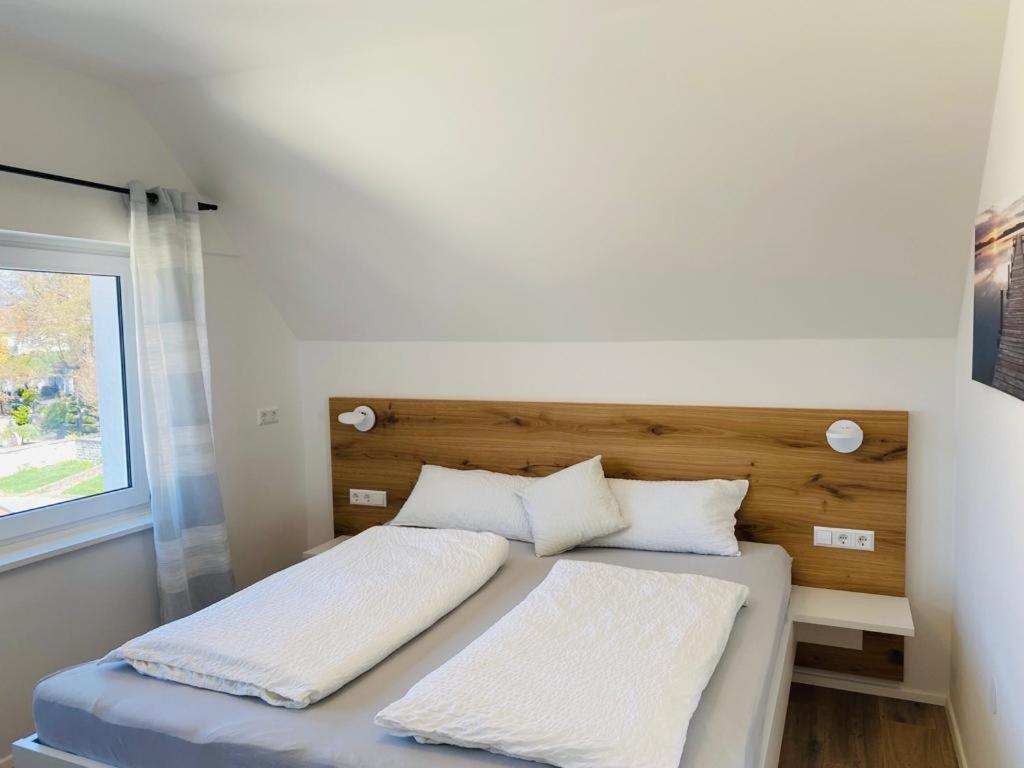 Bodensee Apartments Meersburg Sonnhalde Bagian luar foto